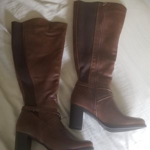 Maurices Willow Brown Boots
